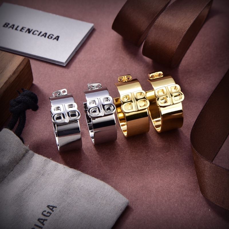 Ba*len*cia*ga earrings